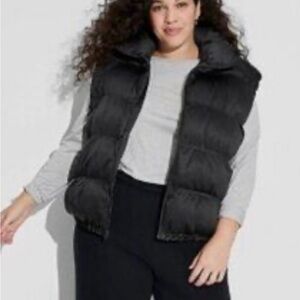 Wild Fable NWT Quilted Black Vest Womens Crop Size XL